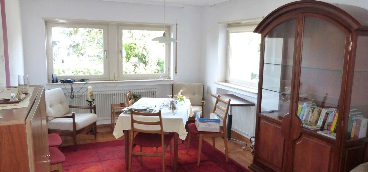 Wohnzimmer- Einliegerwohnung